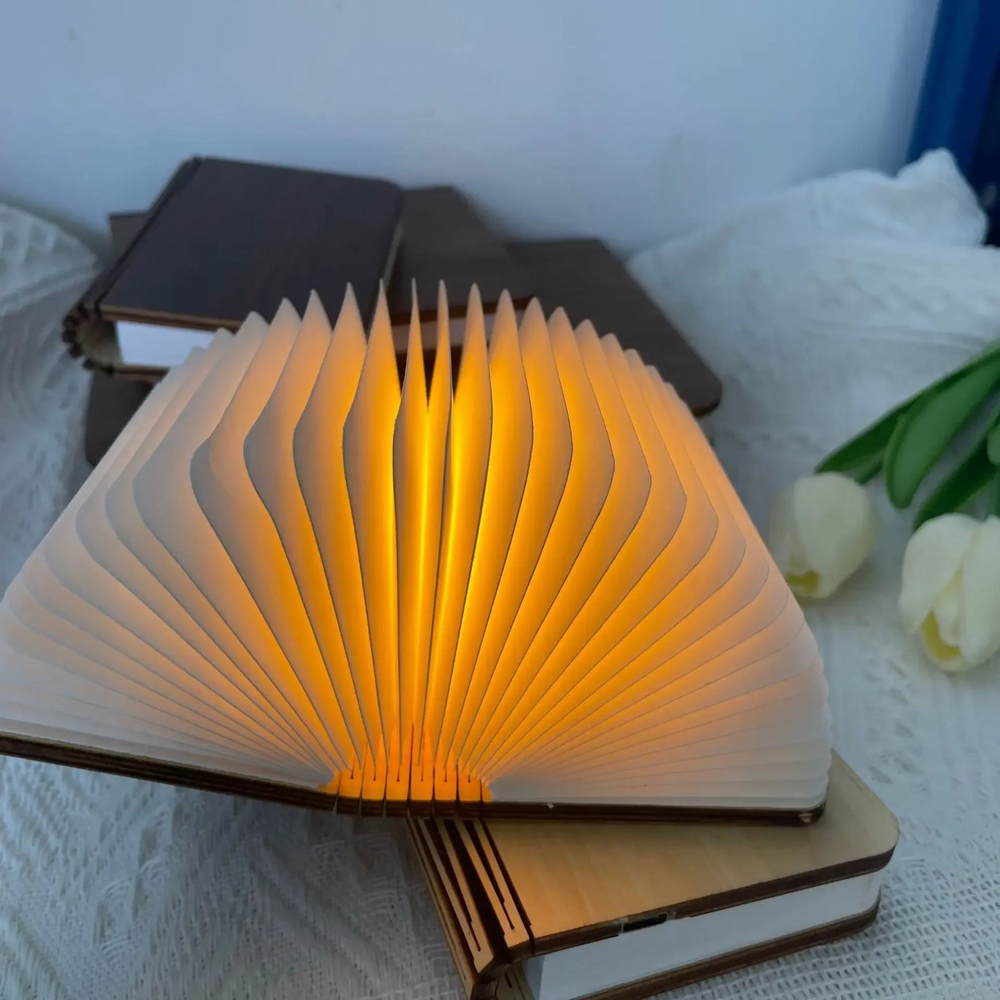 LED Wooden Book Lamp – 5-Color USB Bedside Night Light